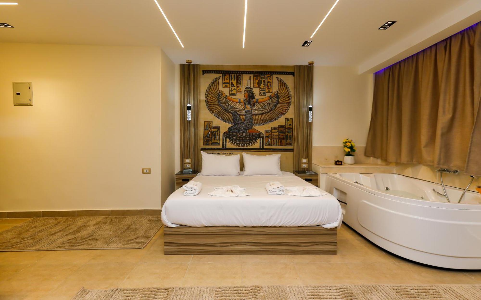 Pyramids View& Grand Museum With Jacuzzi On Eleven Floor & Roof Restaurant * Cairo